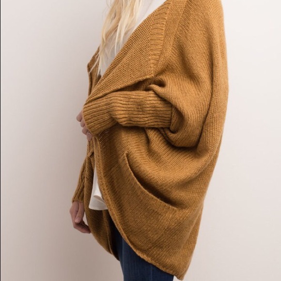5️⃣⭐️ rated Dolman Knit Cardigan in Camel - Picture 4 of 5